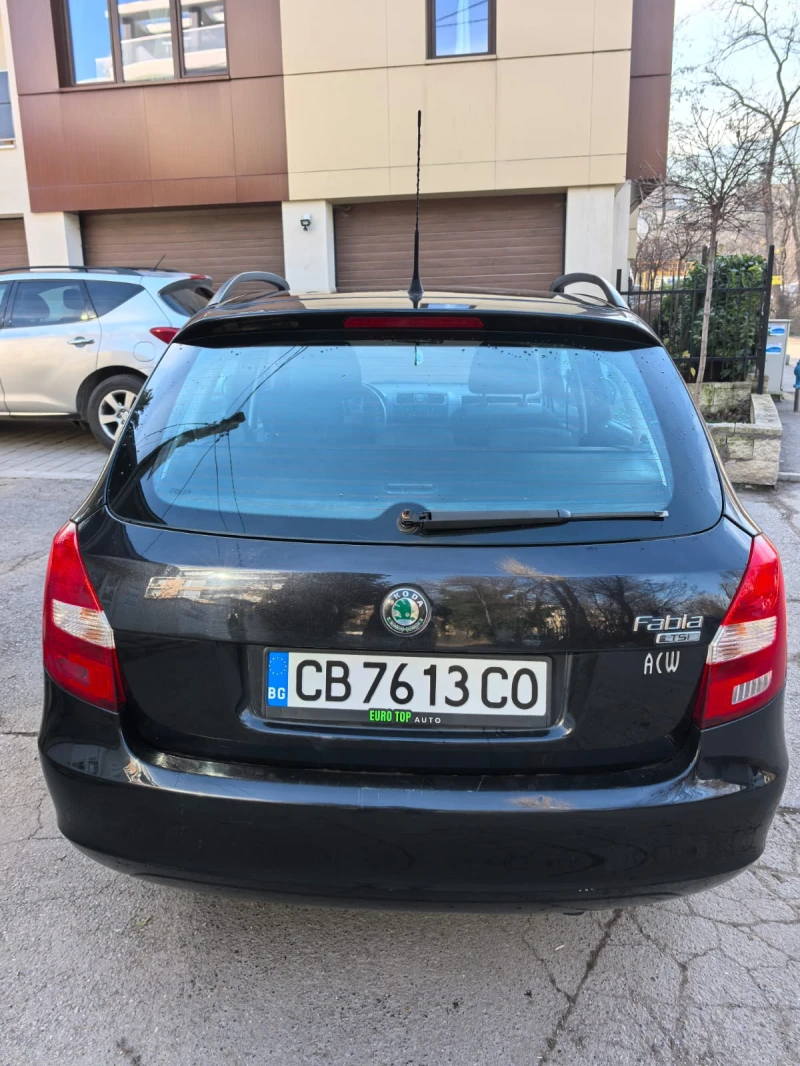 Skoda Fabia, снимка 4 - Автомобили и джипове - 52813361