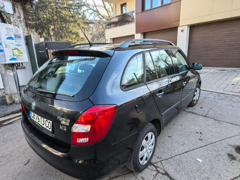 Skoda Fabia, снимка 6 - Автомобили и джипове - 52813361