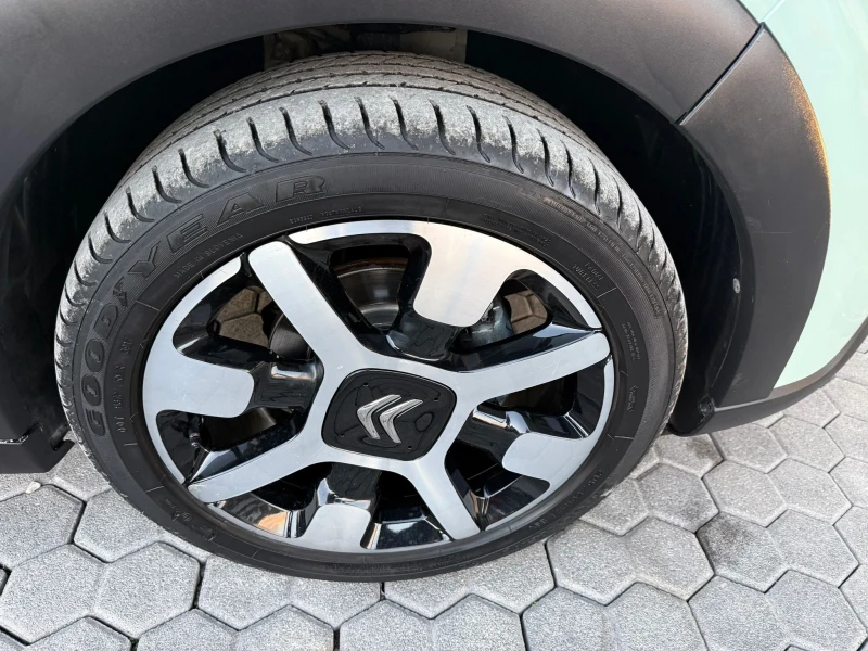 Citroen C3 1.2 AUTOMATIC, снимка 13 - Автомобили и джипове - 52829969