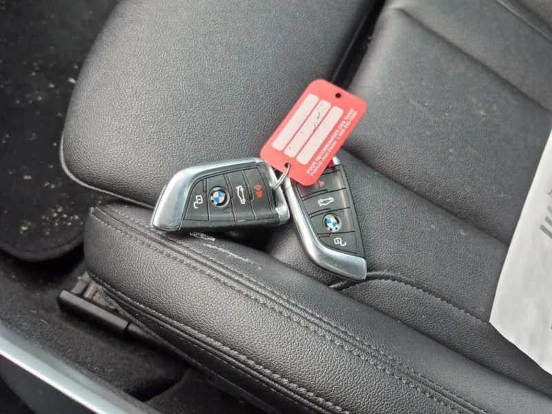 BMW 330 2020 330I XDRIVE * БЕЗ ПЪРВОНАЧАЛНА ВНОСКА, снимка 16 - Автомобили и джипове - 53020148