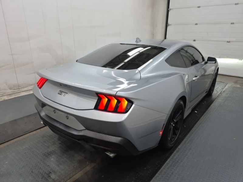 Ford Mustang * GT * CARFAX * БЕЗ ПЪРВОНАЧАЛНА ВНОСКА, снимка 4 - Автомобили и джипове - 53145317