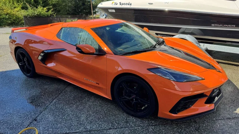 Chevrolet Corvette * 3LT * ПОДГРЕВ * BOSE* 2 ЧИФТА ДЖАНТИ С НОВИ ГУМИ, снимка 3 - Автомобили и джипове - 53578161