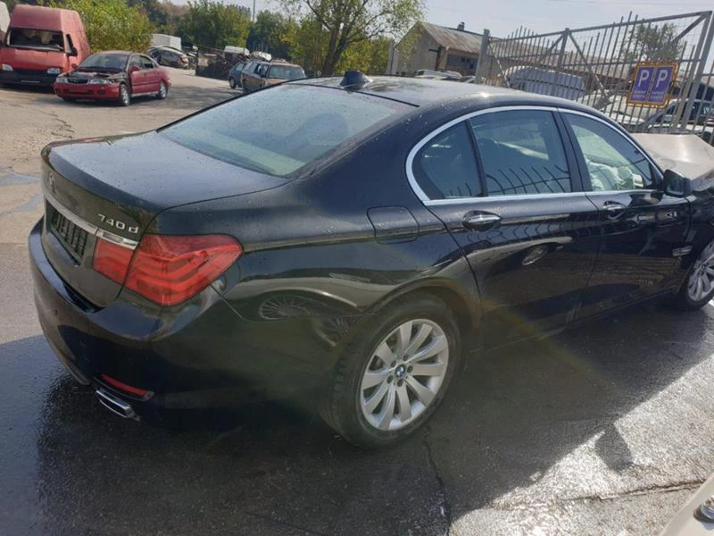 BMW 740 D X-DRIVE, снимка 16 - Автомобили и джипове - 26504339