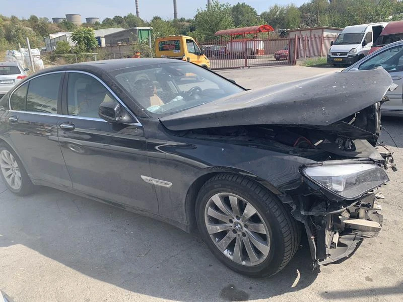 BMW 740 D X-DRIVE, снимка 4 - Автомобили и джипове - 26504339