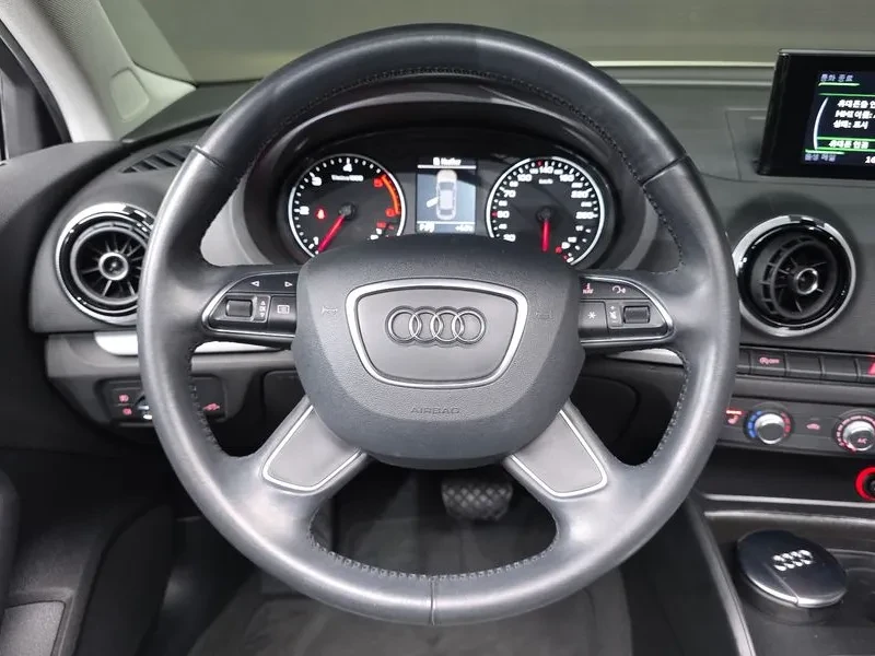 Audi A3 2.0 TDI, снимка 14 - Автомобили и джипове - 54971509