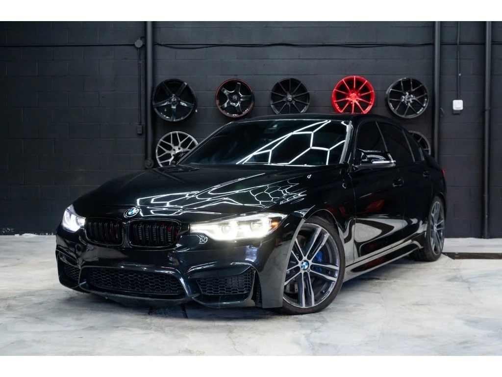 BMW 340 BLACK ON RED AWD PERFORMANCE * CARFAX* , снимка 1
