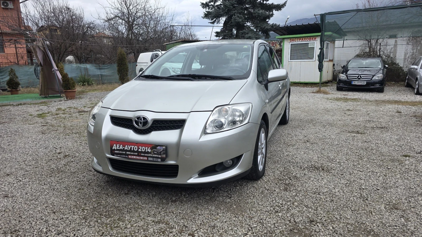 Toyota Auris 1.6i vvt, снимка 1