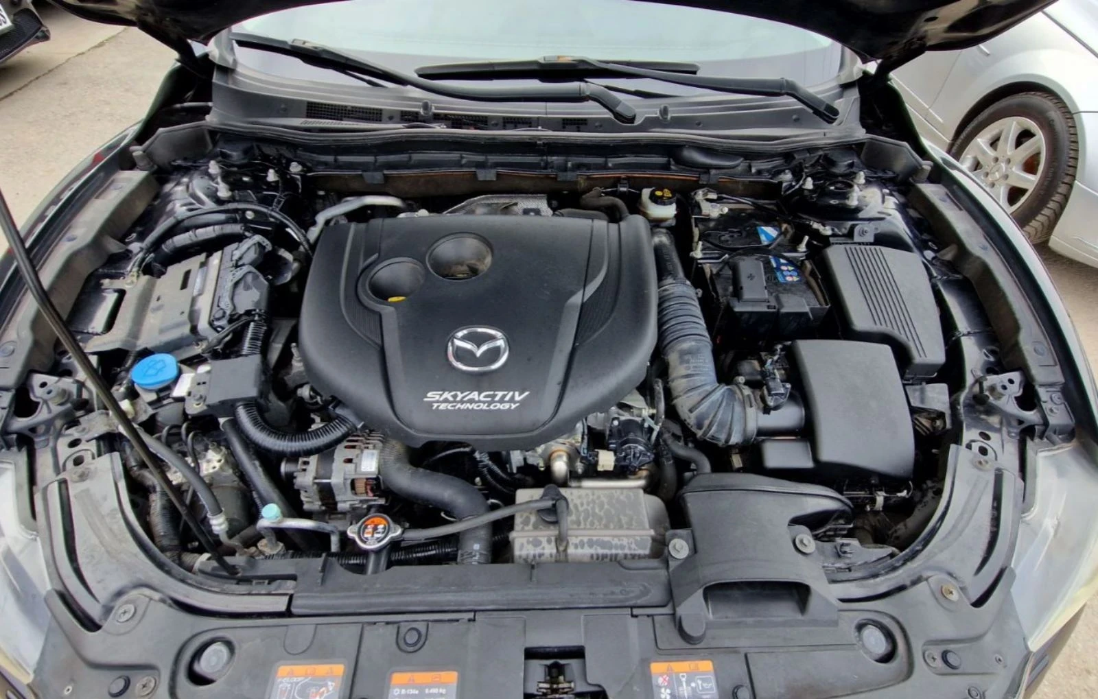 Mazda 6 2.2D/DISTRONIK/PODGREV/MAXX FULL | Mobile.bg — изображение 12