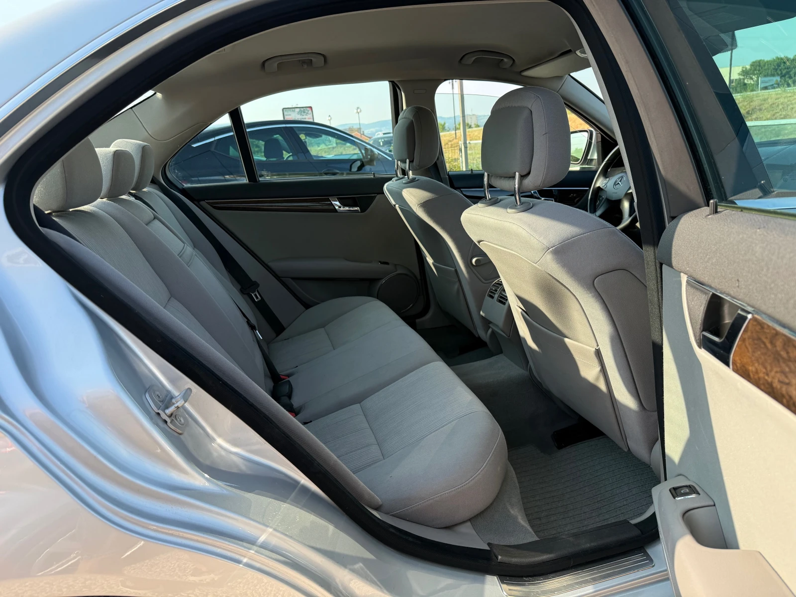 Mercedes-Benz C 200 2.2CDi, OM646, Eleganc,  | Mobile.bg   13