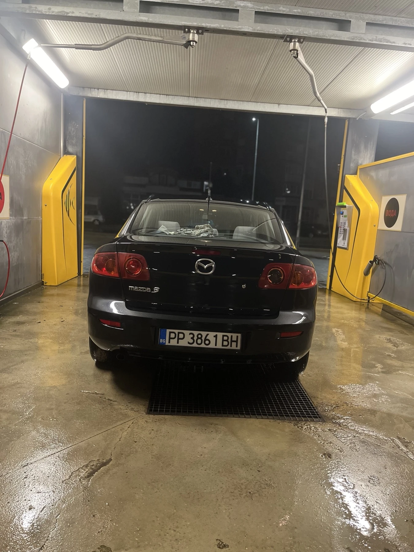 Mazda 3 1.6i - изображение 2