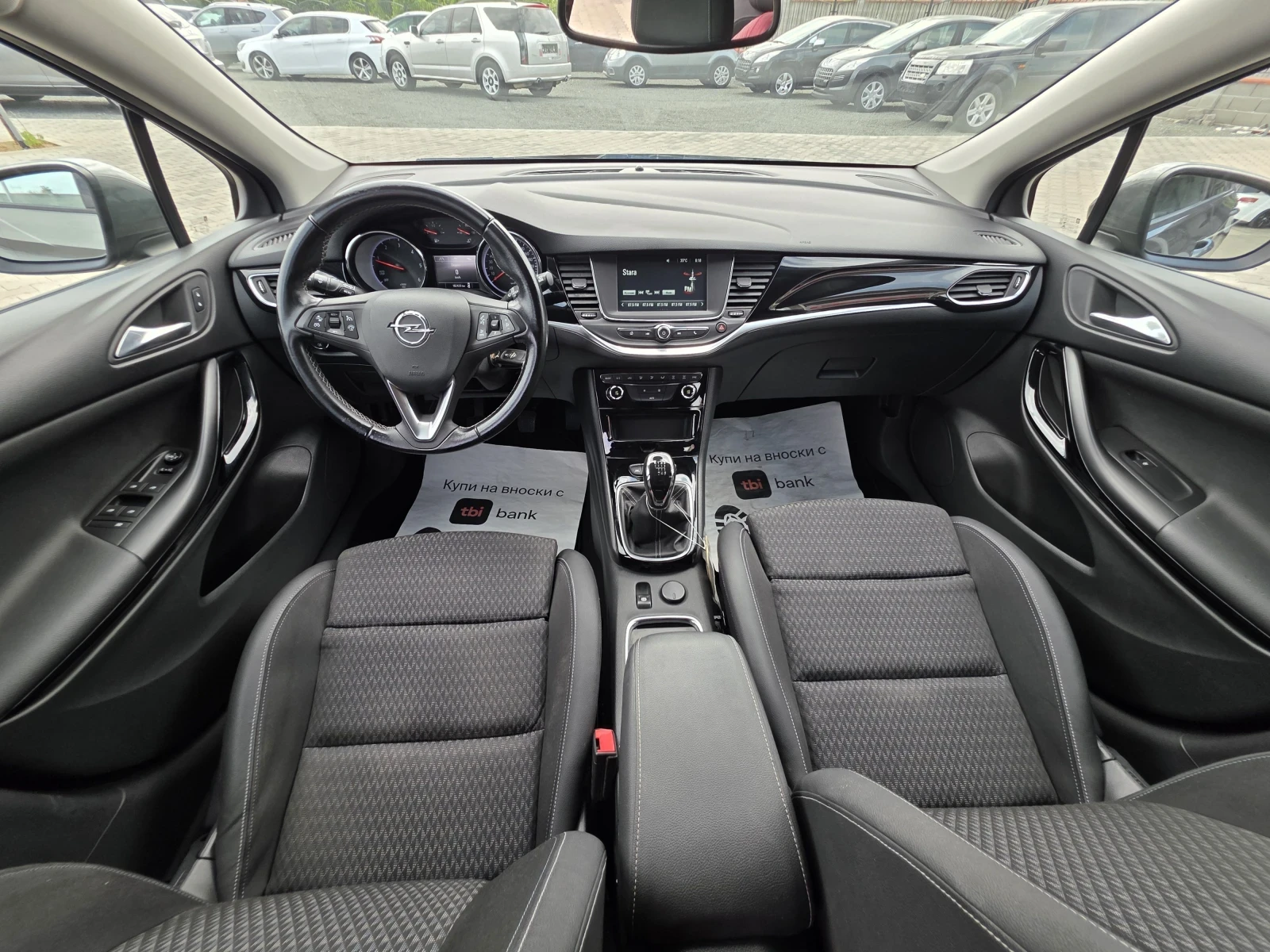 Opel Astra 1.6 CDTI, снимка 10 - Автомобили и джипове - 50801171