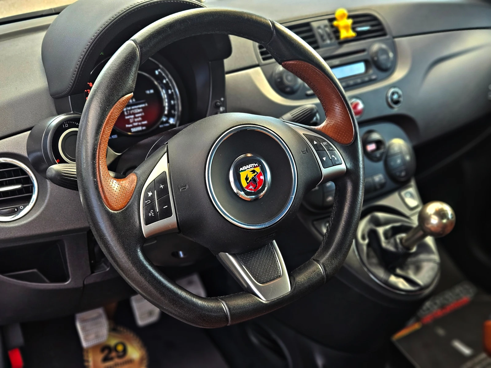 Abarth 595 COMPETIZIONE/INTERSCOPE SOUND/SPORT - изображение 10