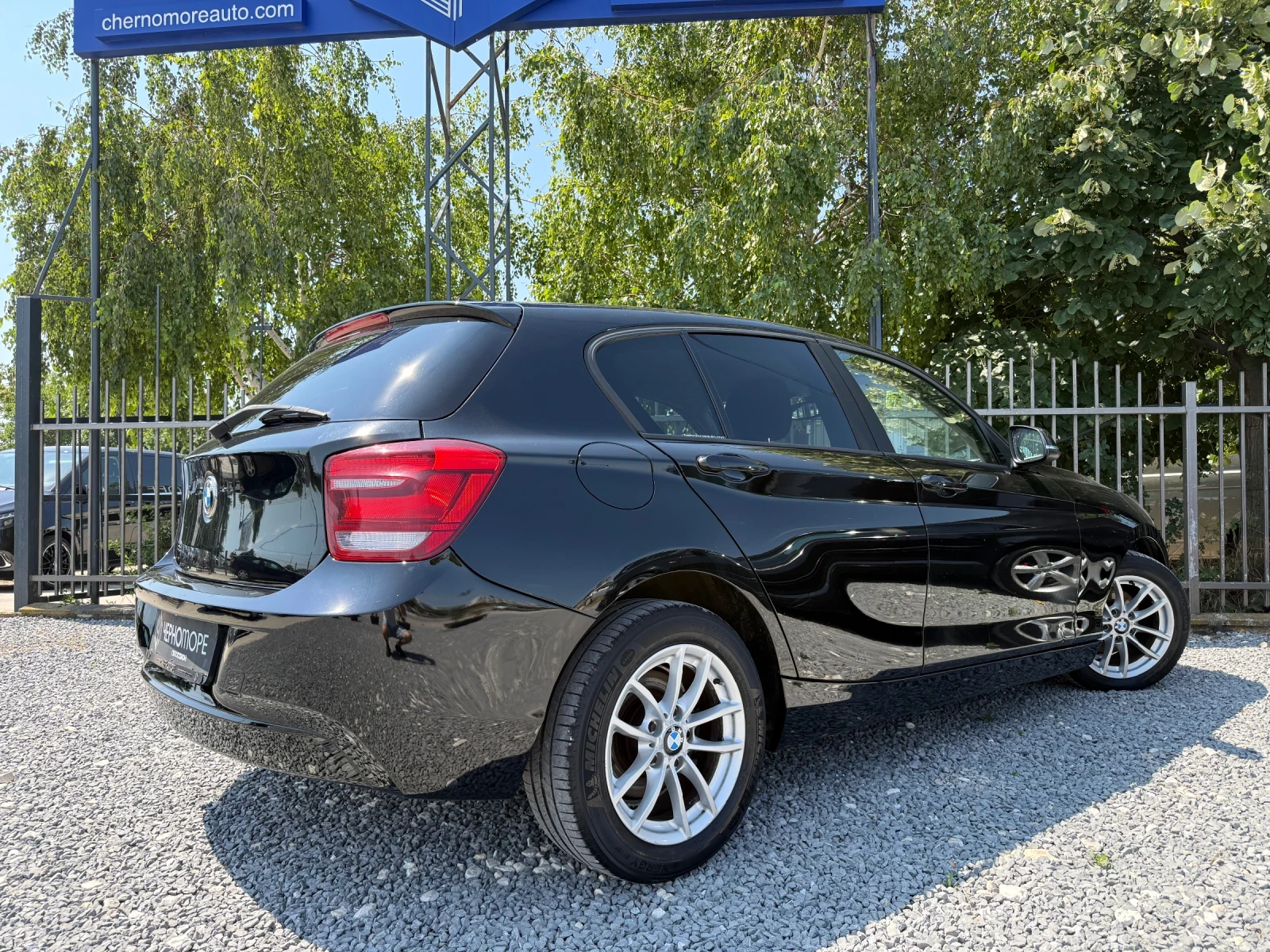 BMW 120 d Twin Turbo 116d Bussines MT6, снимка 6 - Автомобили и джипове - 51428375