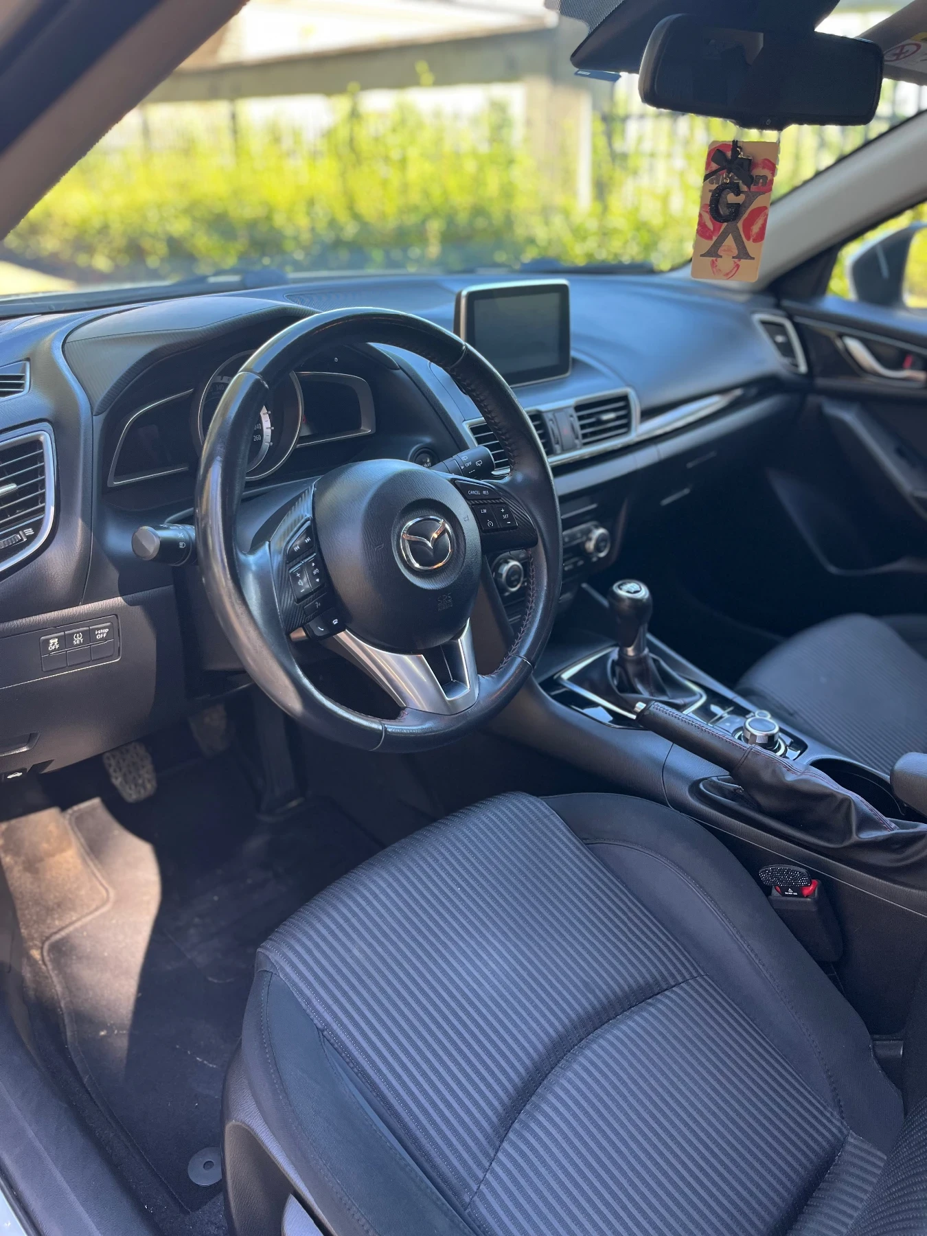 Mazda 3 2.2 SKYACTIV  - изображение 6