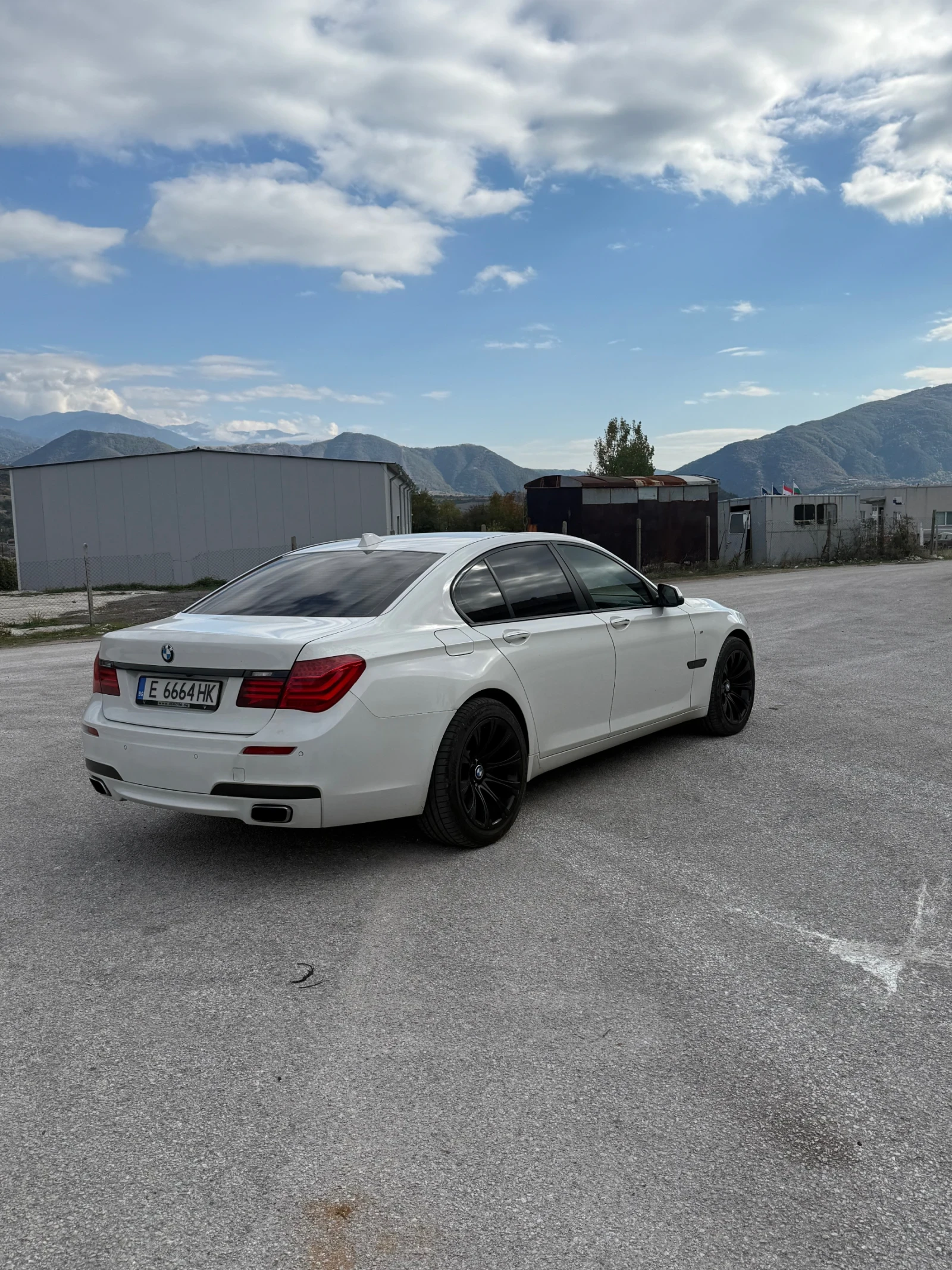 BMW 740 F01 - изображение 4