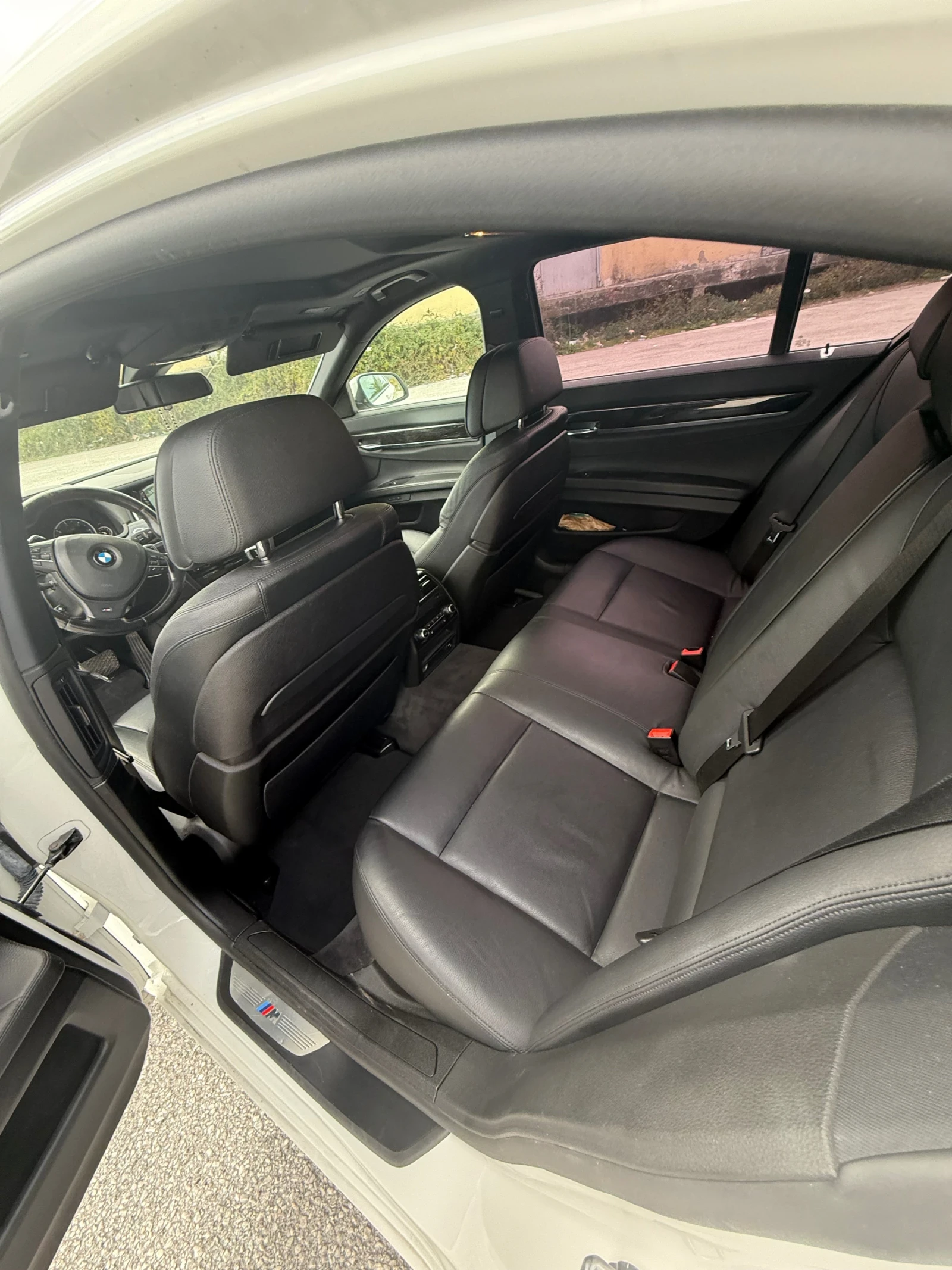 BMW 740 F01 - изображение 6