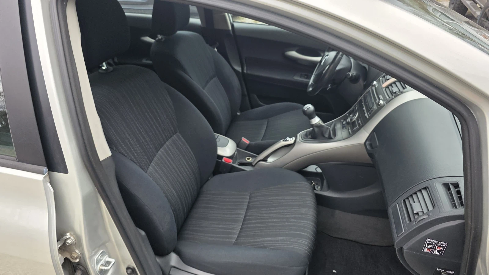 Toyota Auris 1.6i vvt | Mobile.bg � ����������� 9