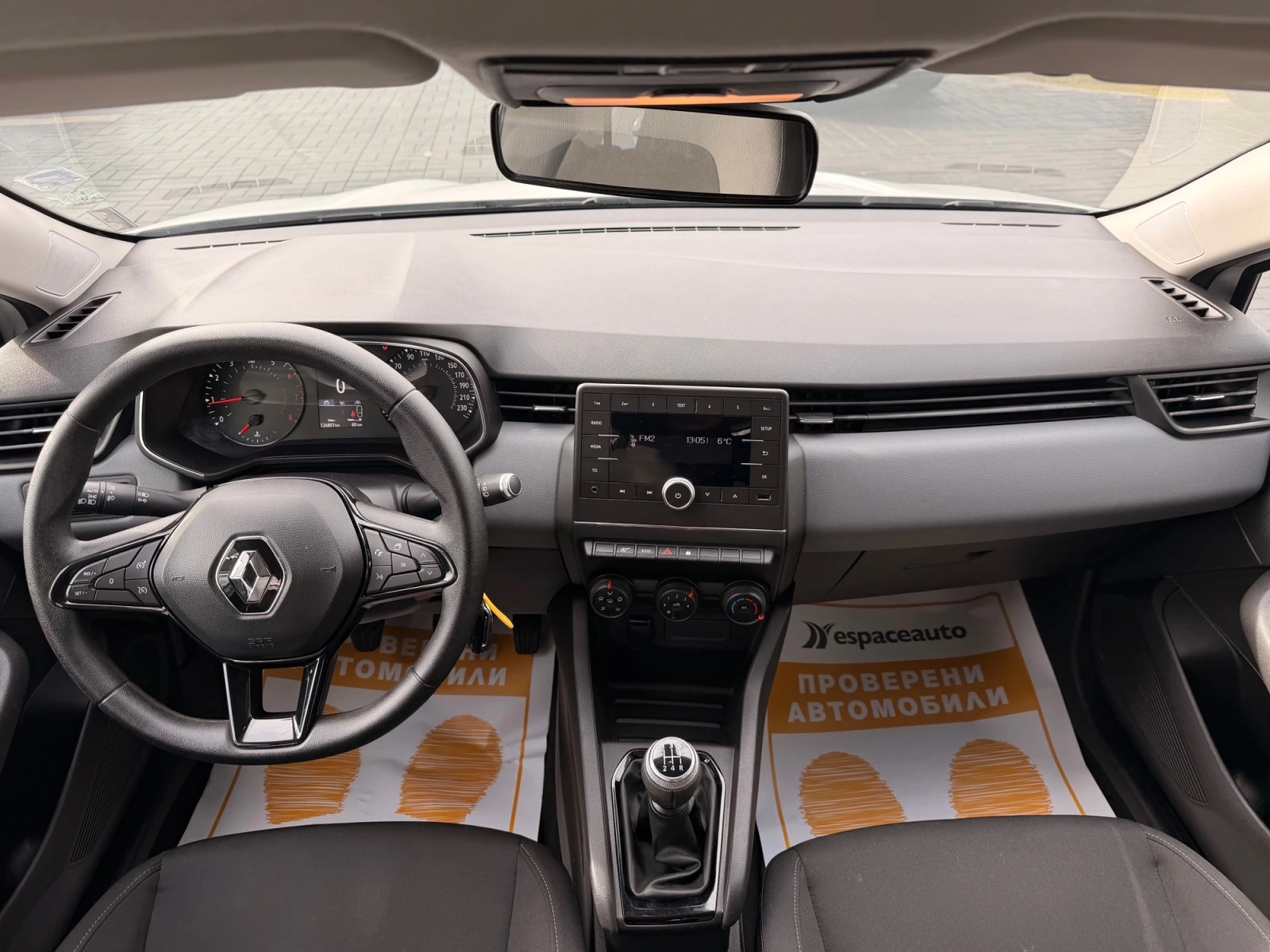 Renault Clio 1.0TCe / 100к.с. - изображение 9