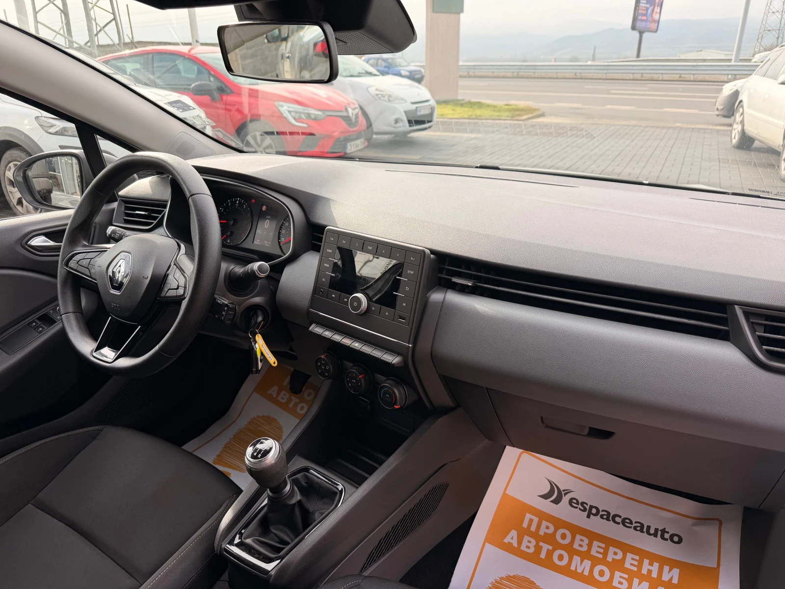 Renault Clio 1.0TCe / 100�.�. | Mobile.bg � ����������� 13