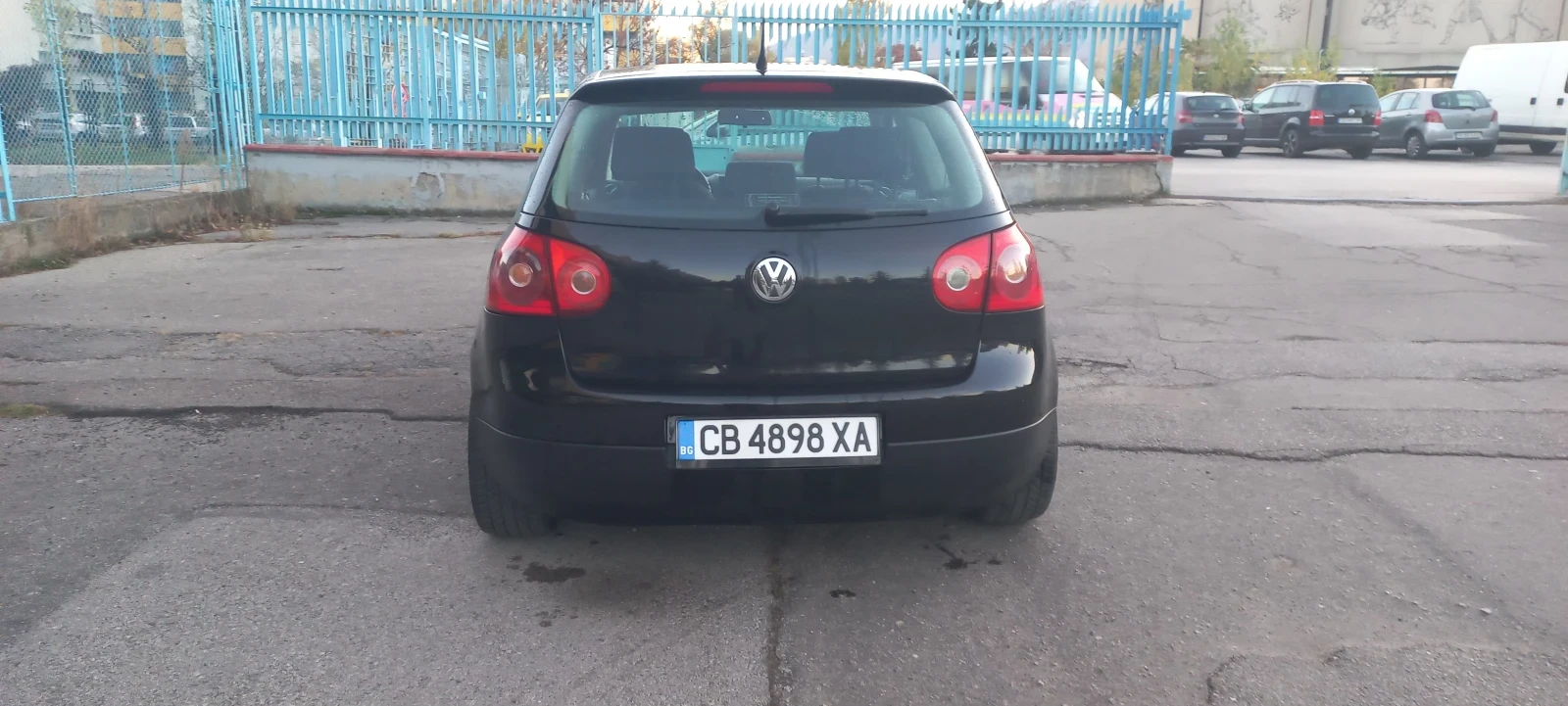 VW Golf Golf 5 1.6FSI, снимка 5 - Автомобили и джипове - 53773247
