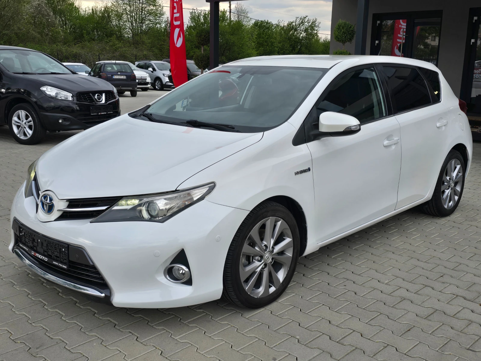 Toyota Auris 1.8 HYBRID, 136�.�., �������, ����! | Mobile.bg � ����������� 6