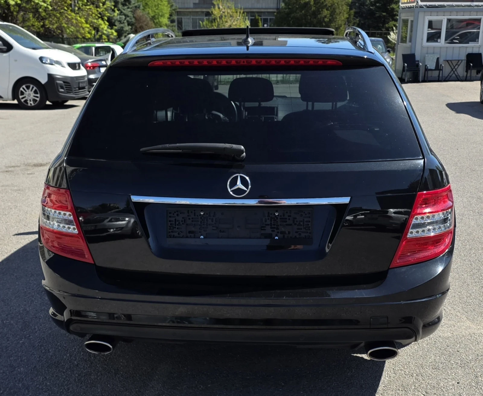 Mercedes-Benz C 320 V6, 224 �.�. AMG, ������� | Mobile.bg � ����������� 7