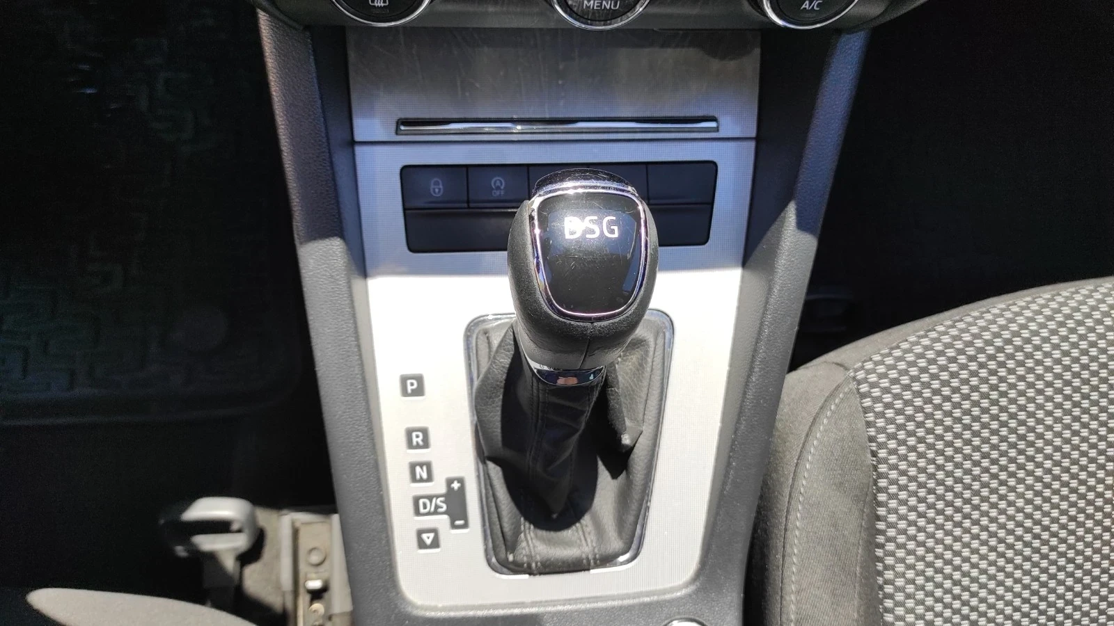 Skoda Octavia, снимка 9 - Автомобили и джипове - 54643941