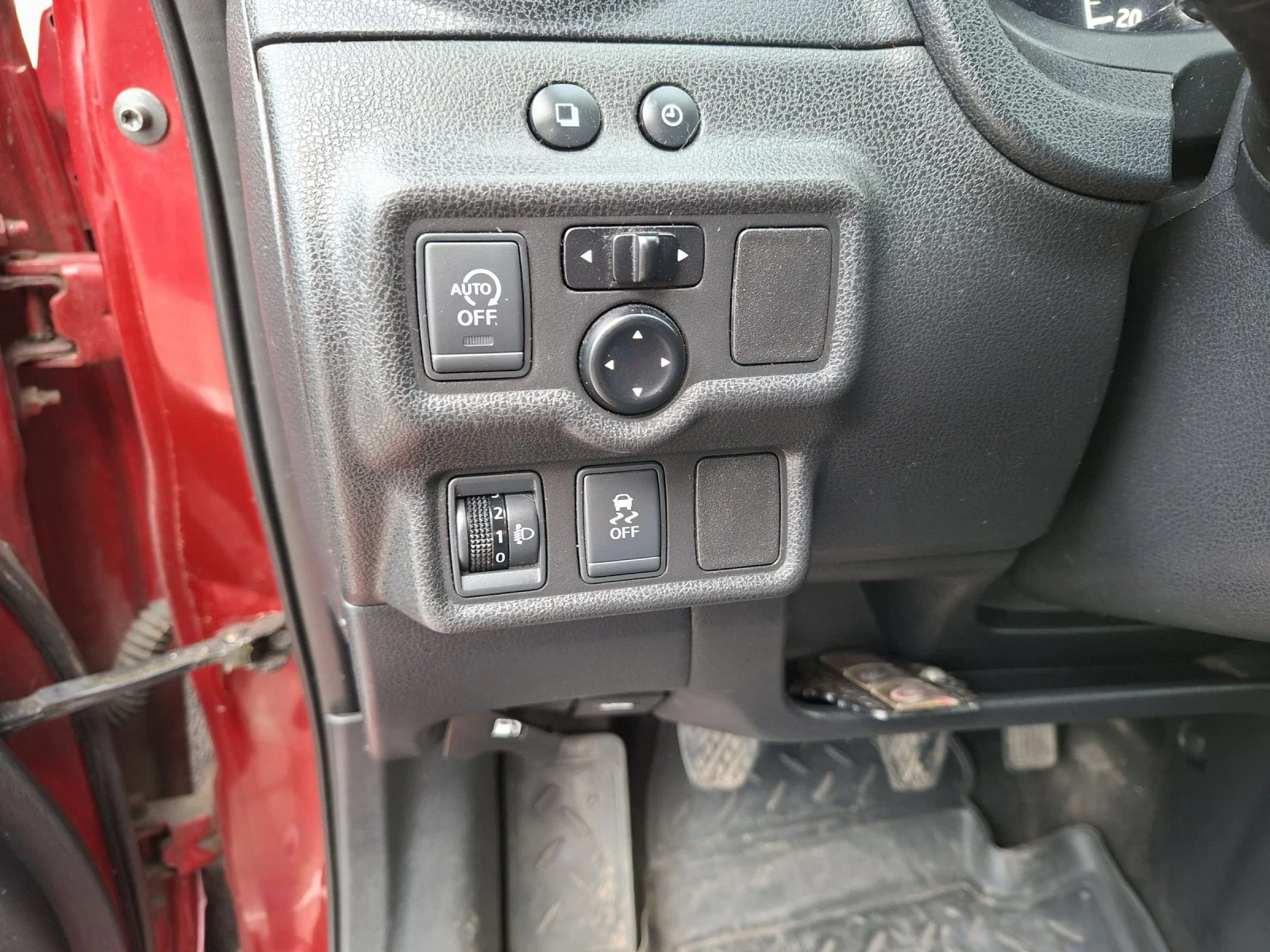 Nissan Note DIG-S NISMO, снимка 8 - Автомобили и джипове - 54806344