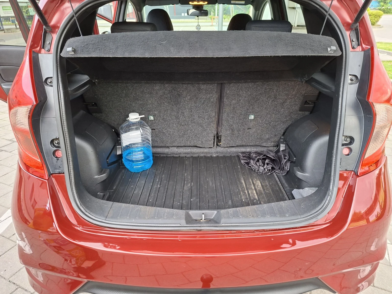 Nissan Note DIG-S NISMO, снимка 15 - Автомобили и джипове - 54806344