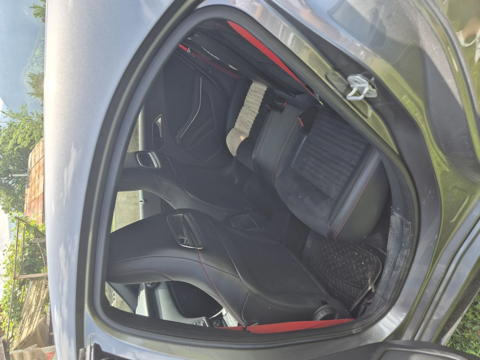 Mercedes-Benz A45 AMG, снимка 8 - Автомобили и джипове - 54827000