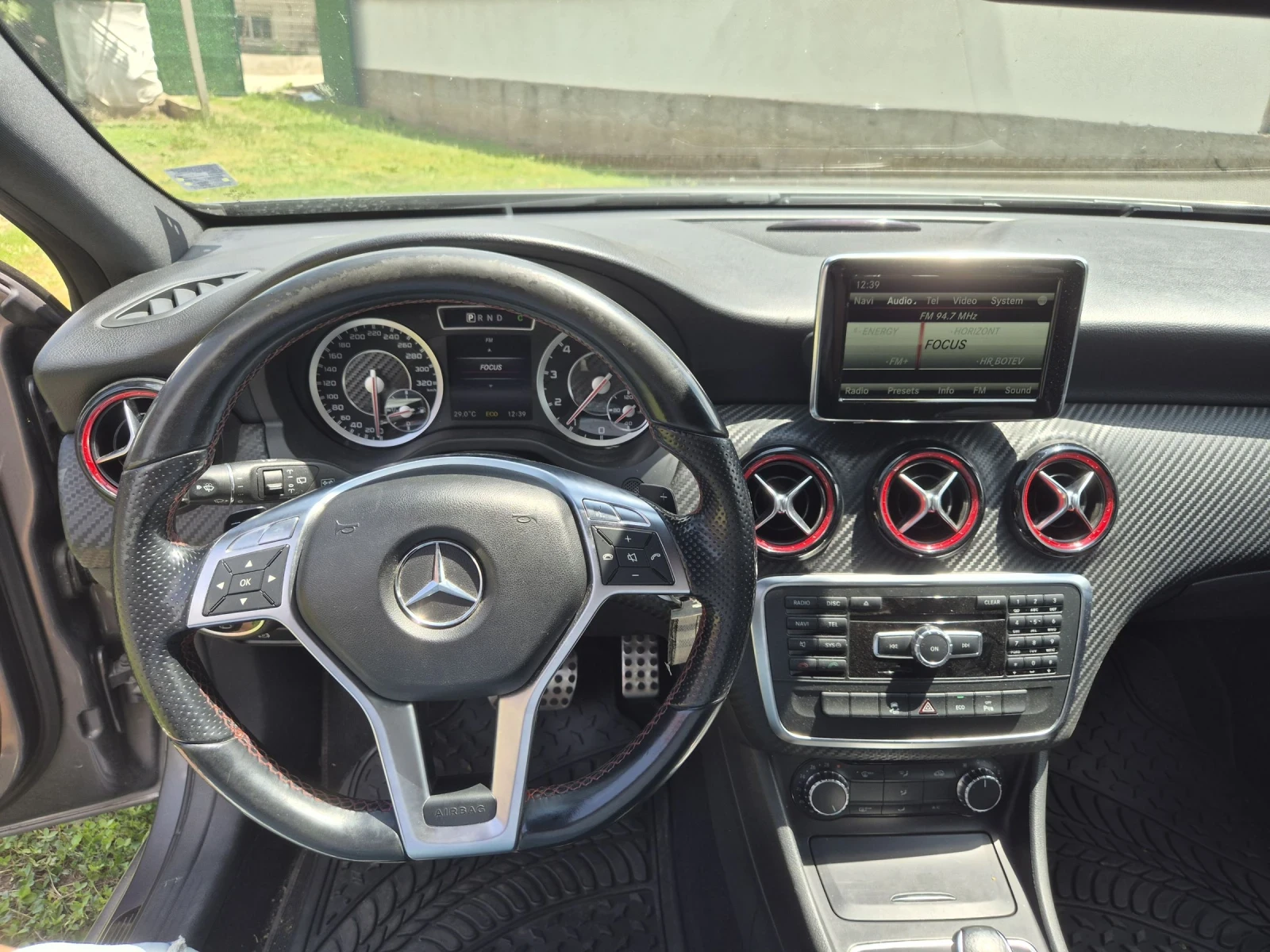 Mercedes-Benz A45 AMG, снимка 6 - Автомобили и джипове - 54827000