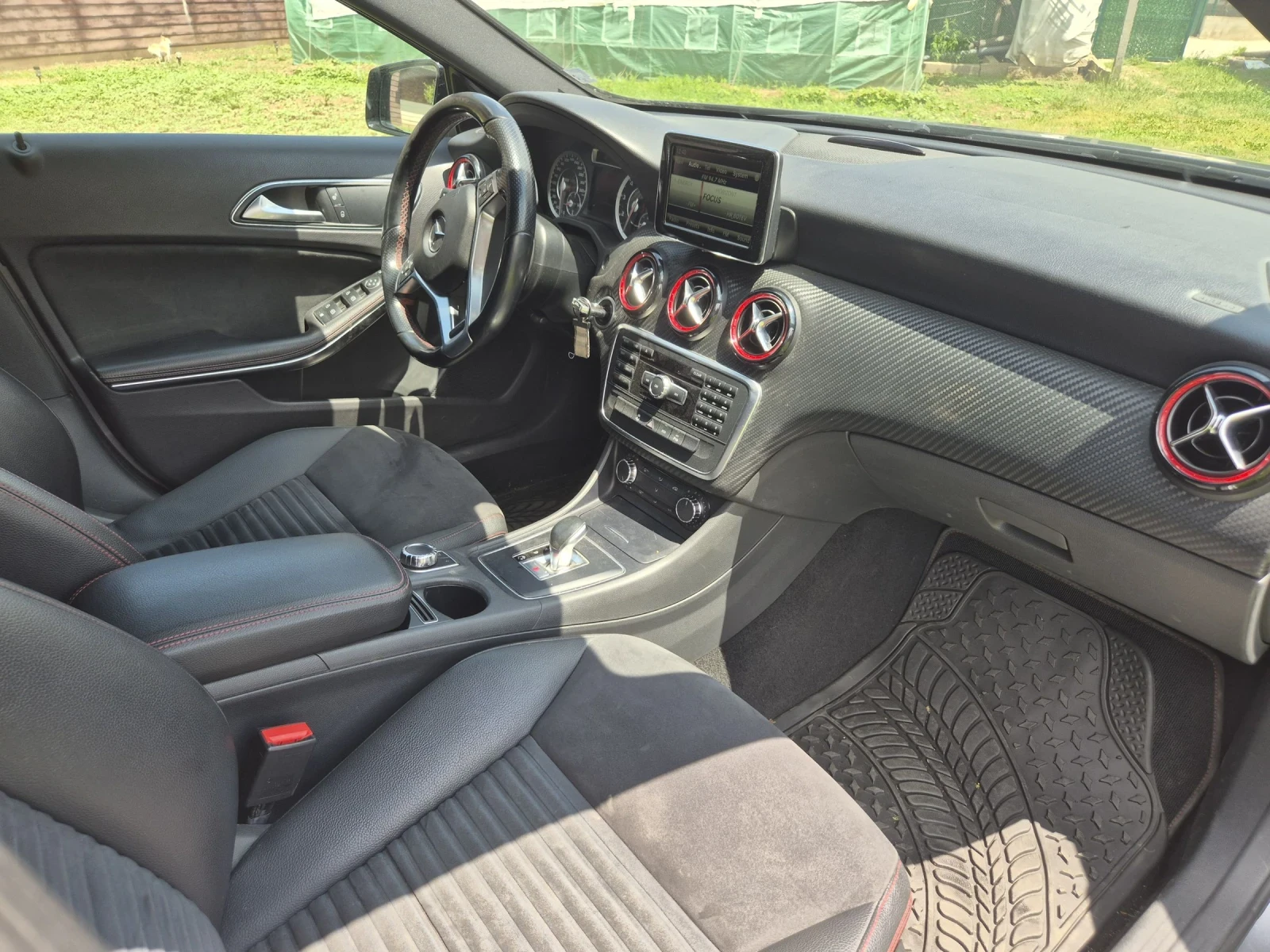 Mercedes-Benz A45 AMG, снимка 9 - Автомобили и джипове - 54827000