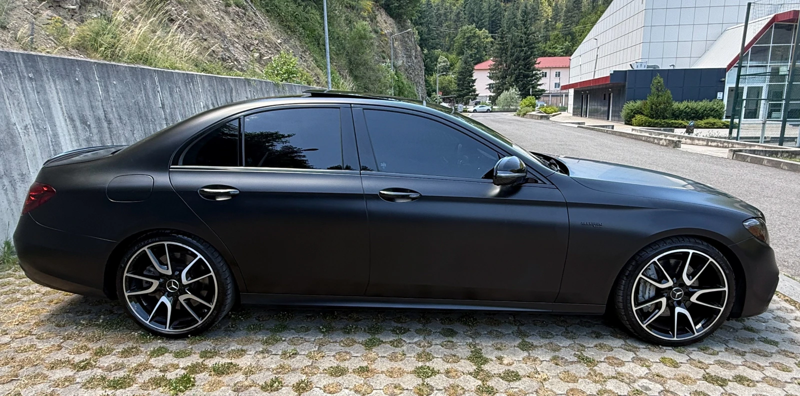 Mercedes-Benz E 43 AMG, снимка 12 - Автомобили и джипове - 55135792
