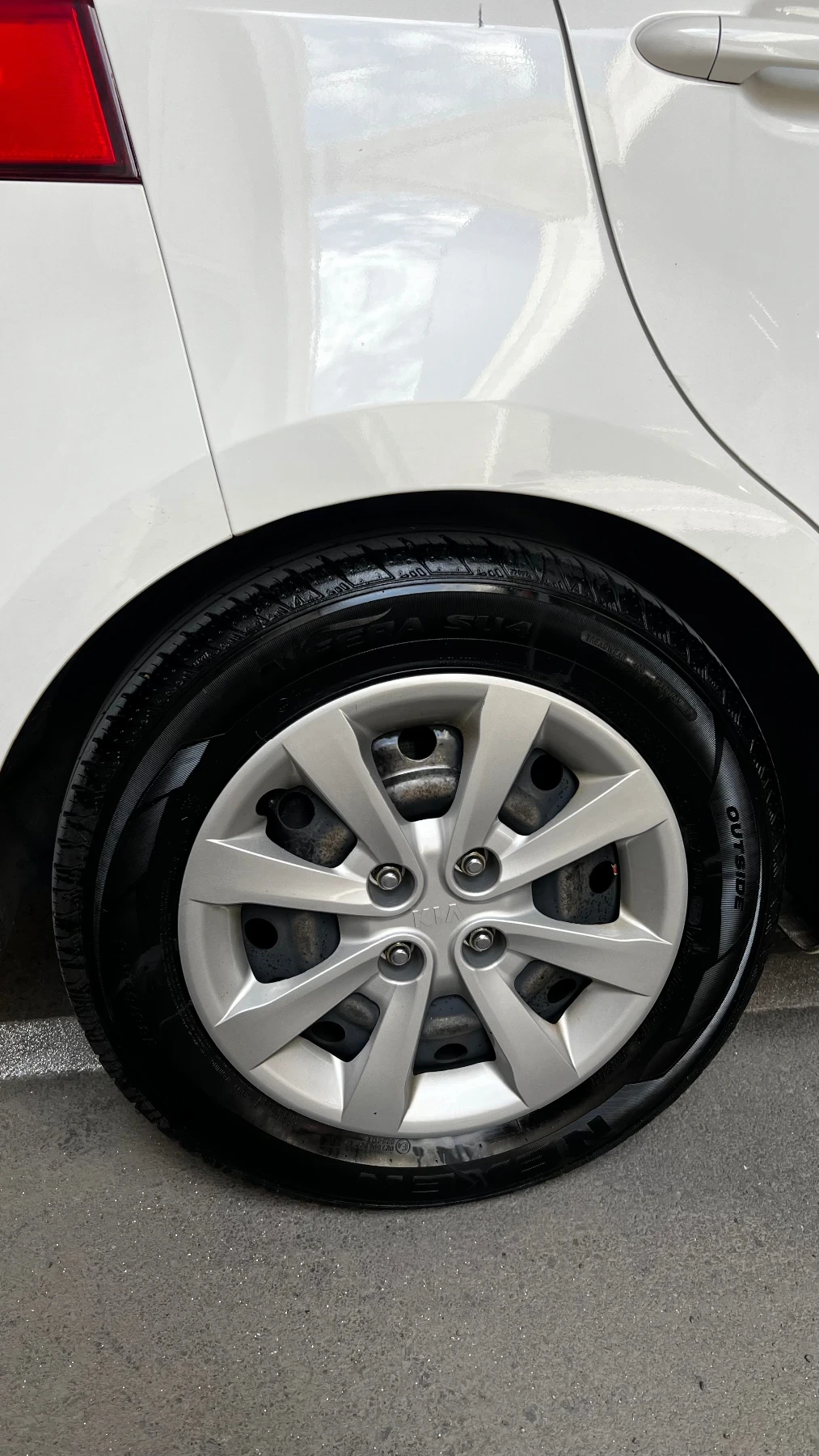 Kia Rio 1.4 Газ-бензин 6 скорости, снимка 9 - Автомобили и джипове - 55163316