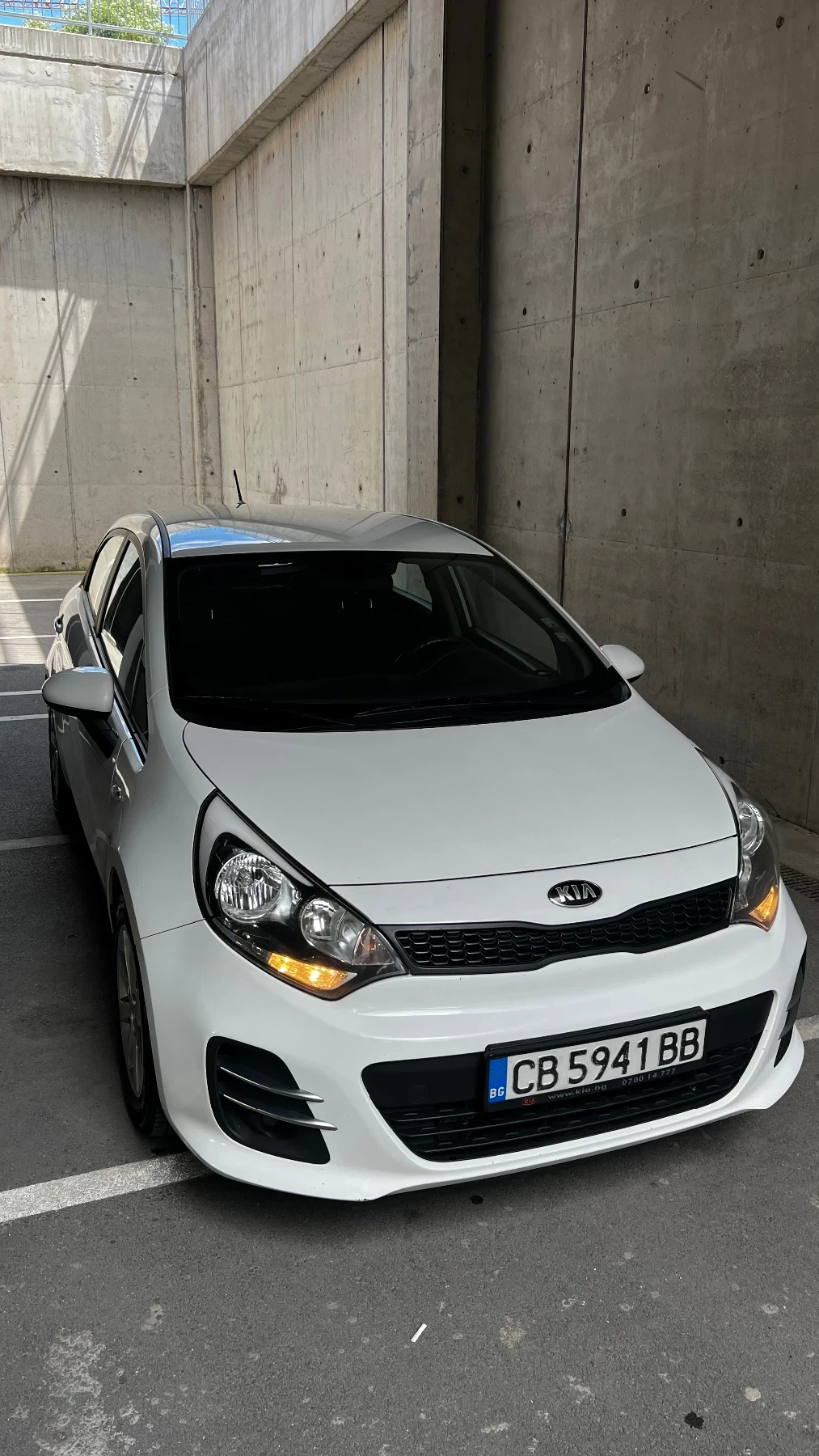 Kia Rio 1.4 Газ-бензин 6 скорости, снимка 8 - Автомобили и джипове - 55163316