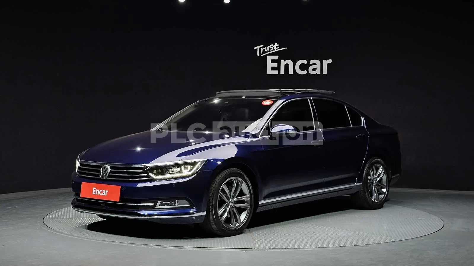 VW Passat 2.0TDI PRESTIGE! PANO/HEAD-UP/CAM