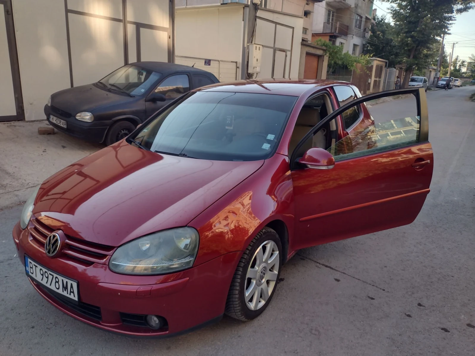 VW Golf 2.0, 150 FSI, снимка 11 - Автомобили и джипове - 55253160
