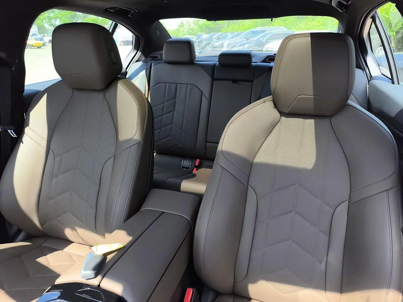 BMW 530 2.0l Xi, снимка 10 - Автомобили и джипове - 55277631