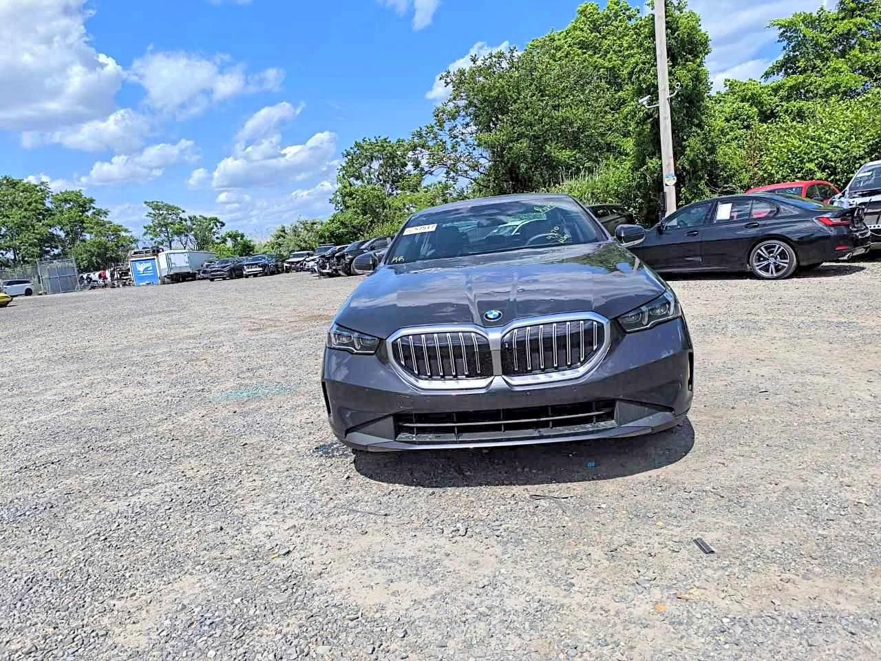 BMW 530 2.0l Xi, снимка 5 - Автомобили и джипове - 55277631