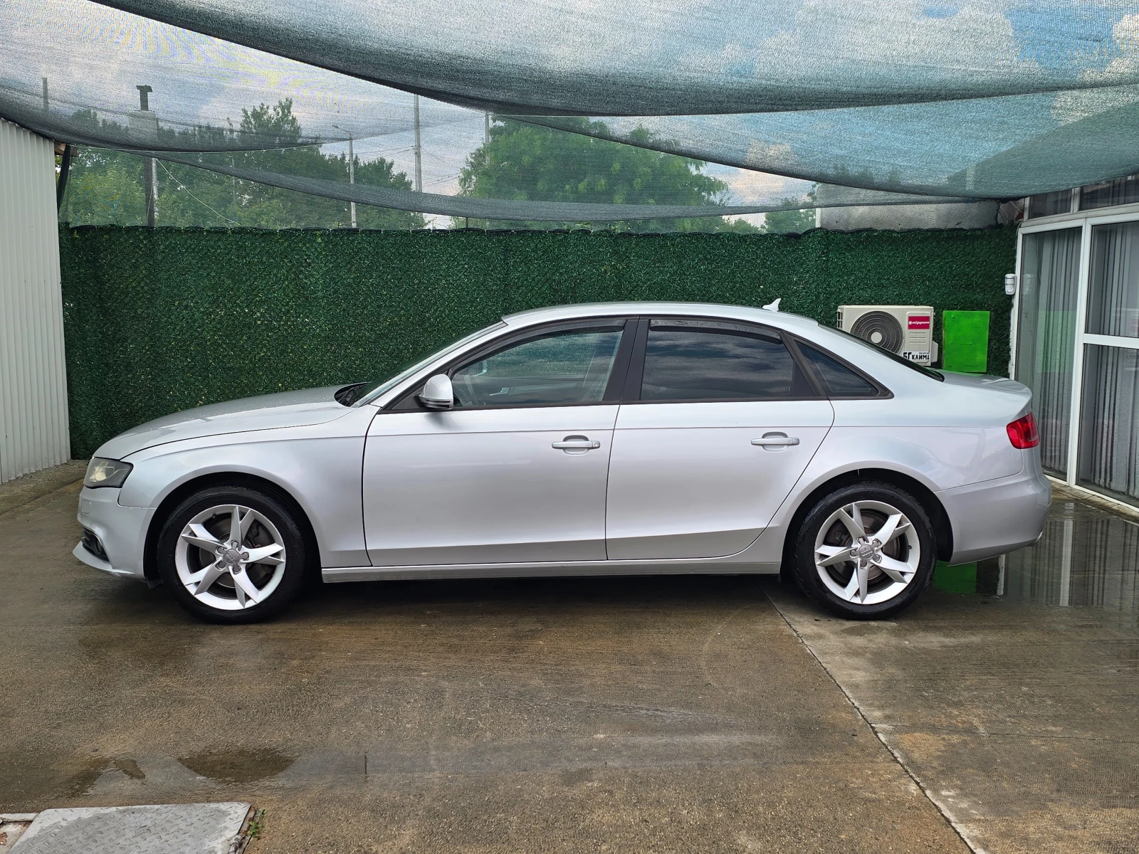 Audi A4 2.7 V6 190к.с., снимка 2 - Автомобили и джипове - 55326425