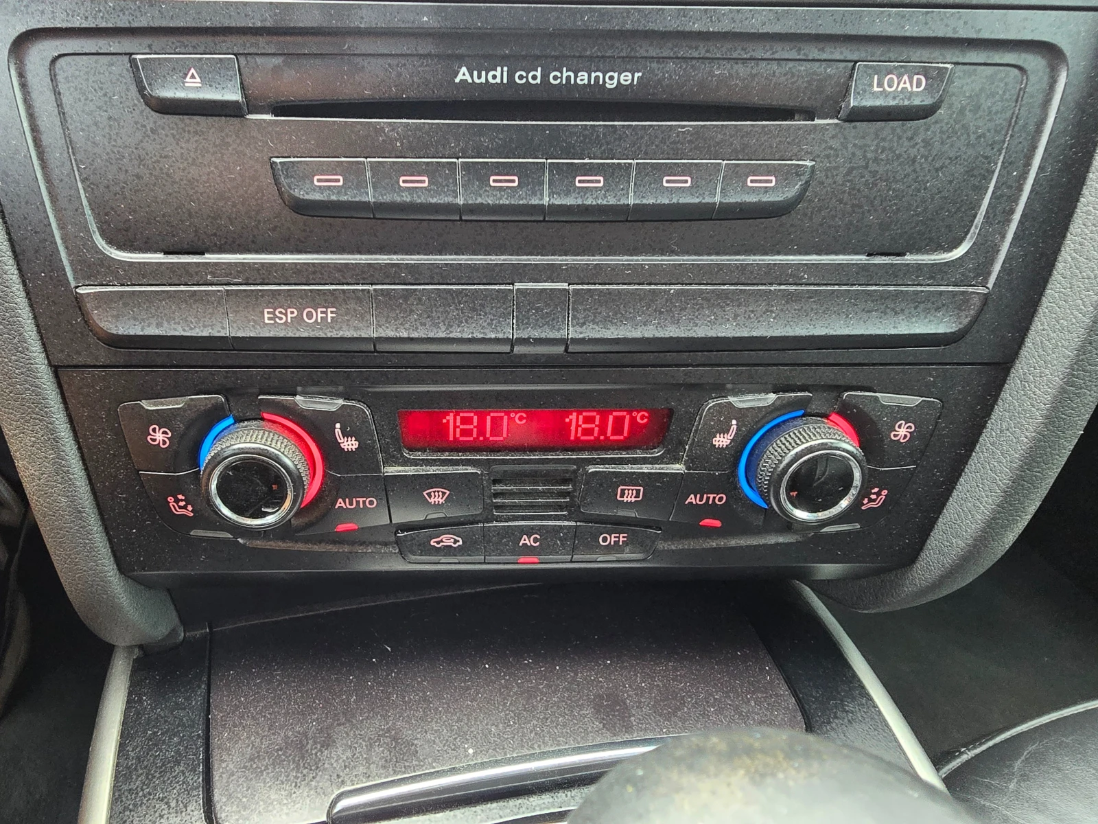 Audi A4 2.7 V6 190к.с., снимка 13 - Автомобили и джипове - 55326425