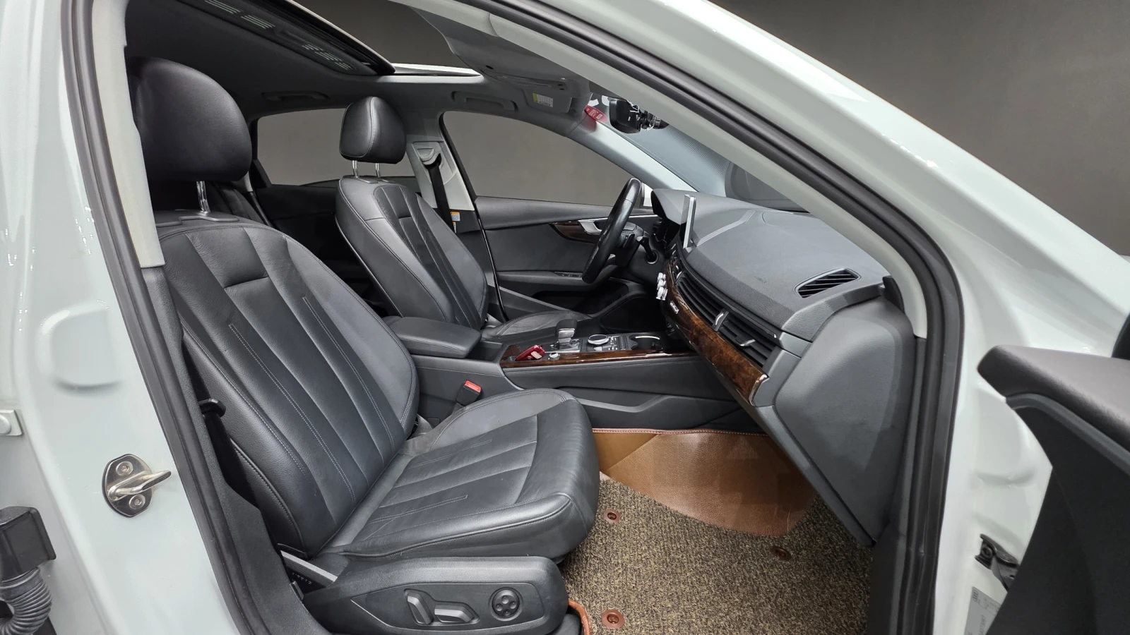Audi A4 2.0TFSI ' ПОДГРЕВИ ' ШИБИДАХ, снимка 10 - Автомобили и джипове - 55902197