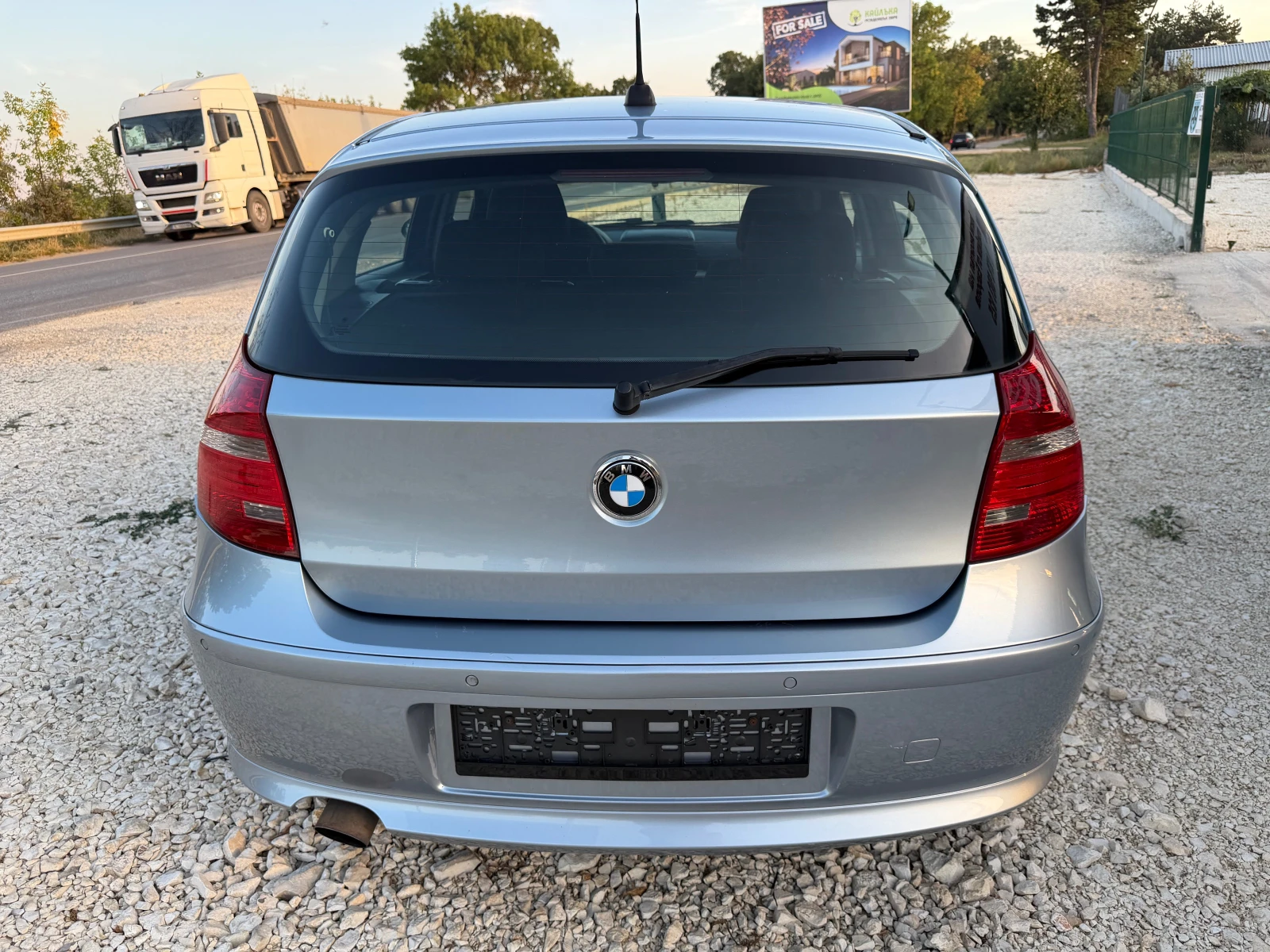 BMW 118 D-2.0d/143p.s-Facelift, снимка 6 - Автомобили и джипове - 56153675