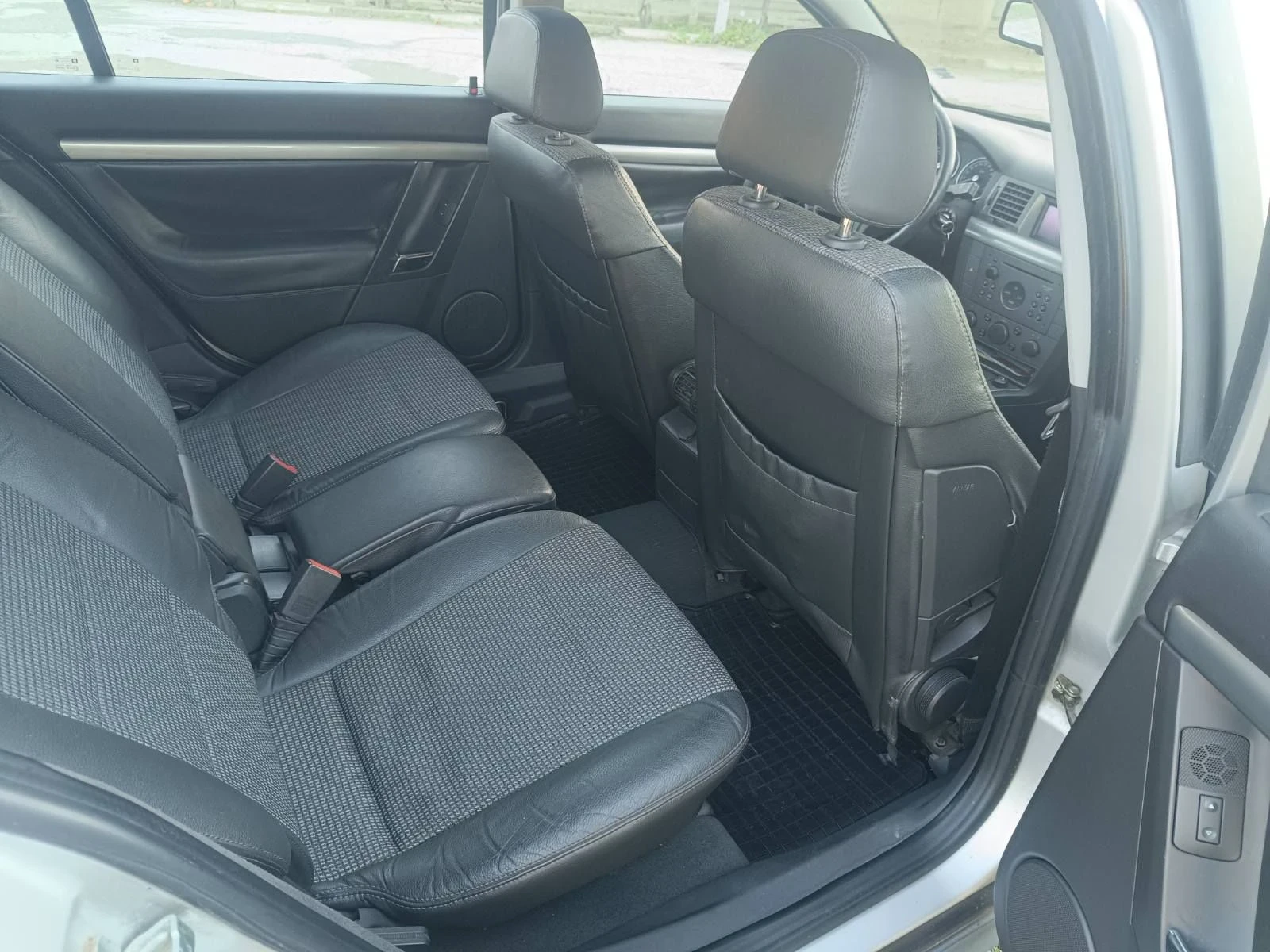 Opel Signum, снимка 6 - Автомобили и джипове - 56349125
