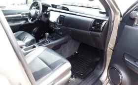 Toyota Hilux 2.8D4-D 6AT Invincible + Sport, снимка 11