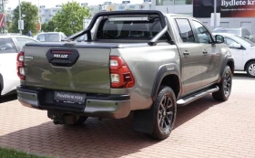 Toyota Hilux 2.8D4-D 6AT Invincible + Sport, снимка 4