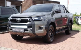 Toyota Hilux 2.8D4-D 6AT Invincible + Sport, снимка 1