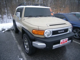 Toyota Fj cruiser w/Rear Doors, снимка 2