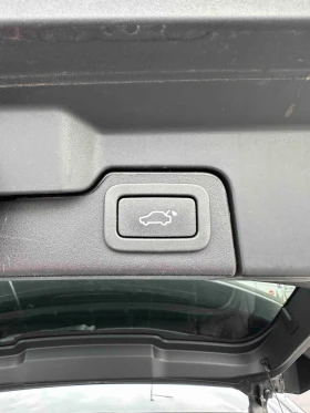 Обява за продажба на Land Rover Evoque 2.0 4x4 SWISS KEY LESS ~34 999 лв. - изображение 11 | Auto.bg Обява за продажба на Land Rover Evoque 2.0 4x4 SWISS KEY LESS ~34 999 лв. - изображение 11