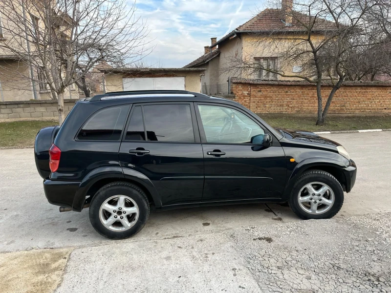 Toyota Rav4, снимка 2 - Автомобили и джипове - 48865842